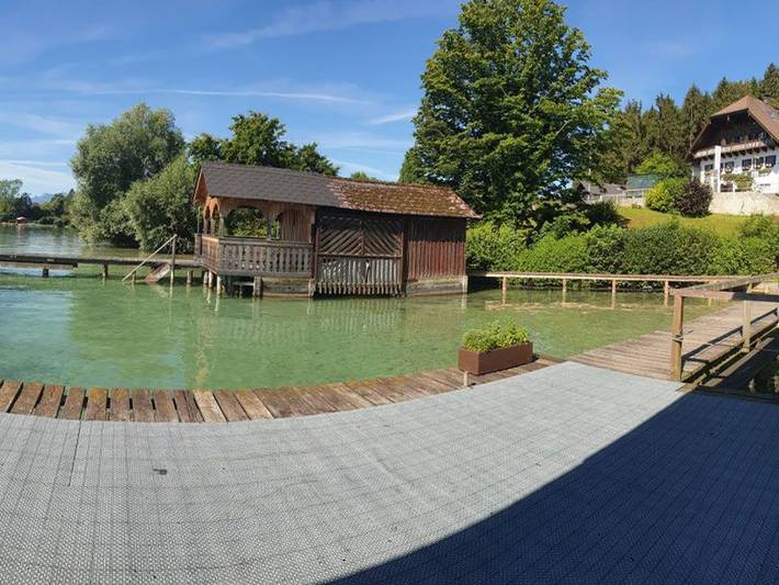 Ferienwohnung für 4 Personen, mit Balkon und Terrasse sowie Garten und Seeblick am Attersee - 4