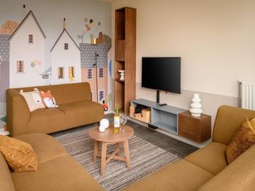 Location de vacances pour 4 personnes, avec jardin et piscine ainsi que terrasse et sauna, adapté aux familles à Maastricht