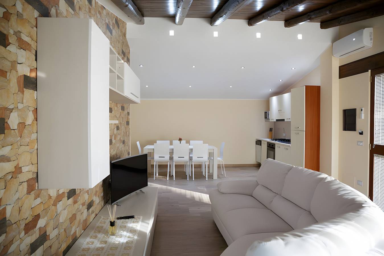 Villa for 6 personer med jacuzzi in Stella Cilento, Cilento