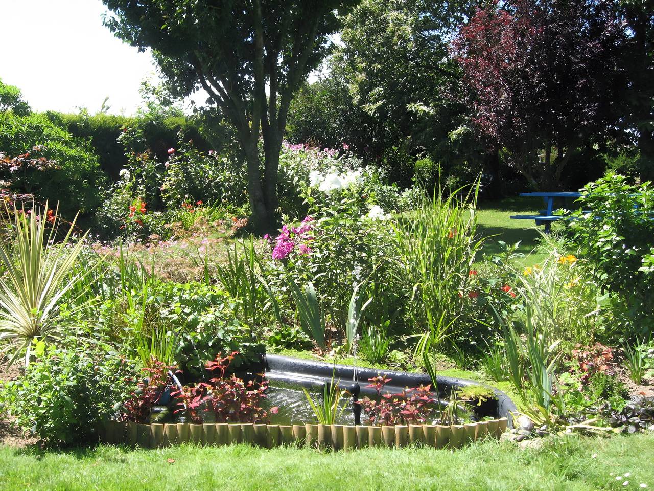 Chambres d’hôtes De Kersehen Verte avec jardin commun, balcon et Wi-Fi in Plouider, Région de Brest