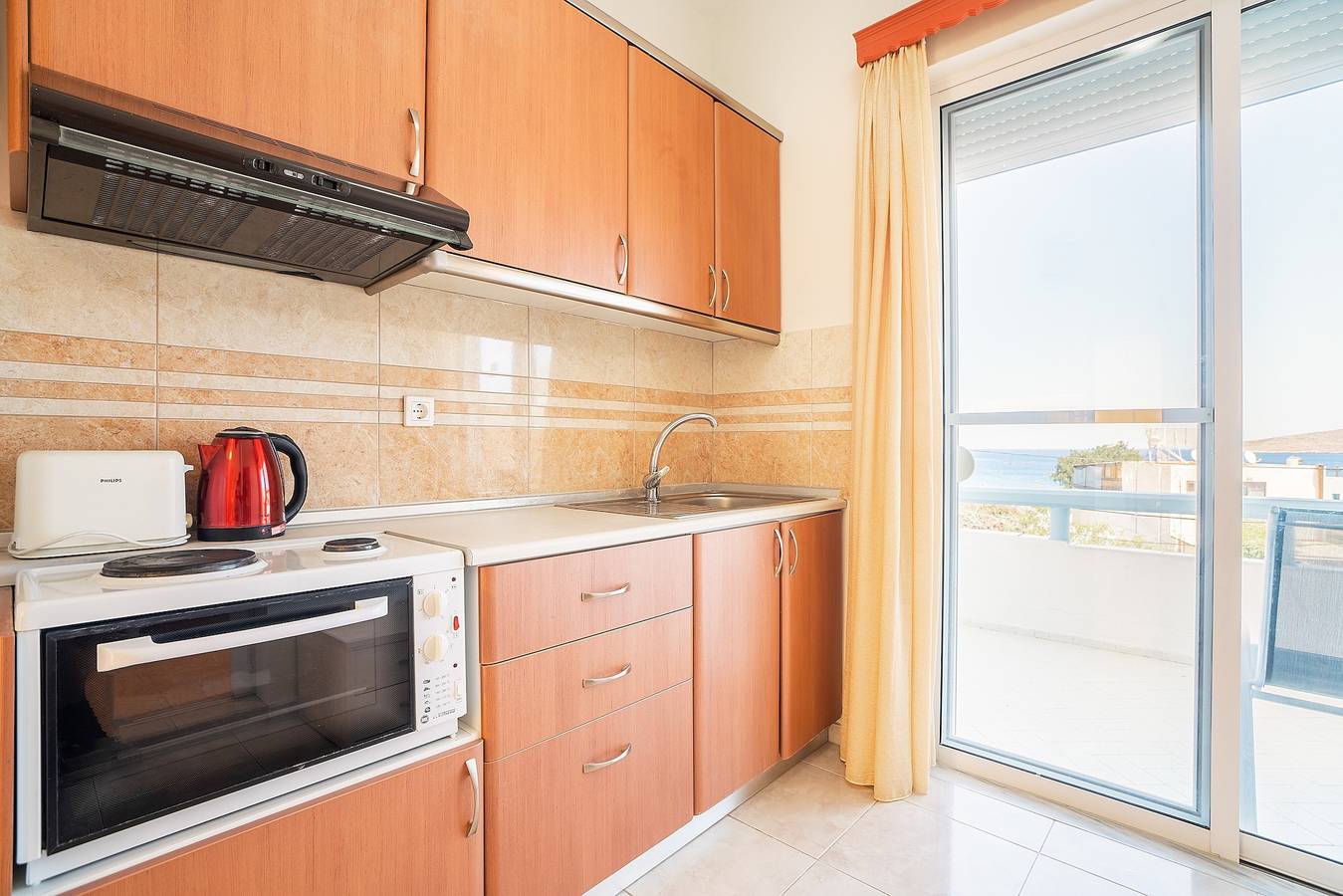 Vakantiehuis 'Olympus Tilos Apt Twin B1' met Zeezicht, Wifi en Airconditioning in Tilos