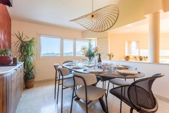 Location de vacances pour 8 personnes, avec vue et jardin à Clermont-Ferrand - 4