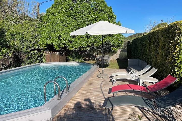 Location de vacances pour 8 personnes, avec jardin, animaux acceptés à Moissac-Bellevue