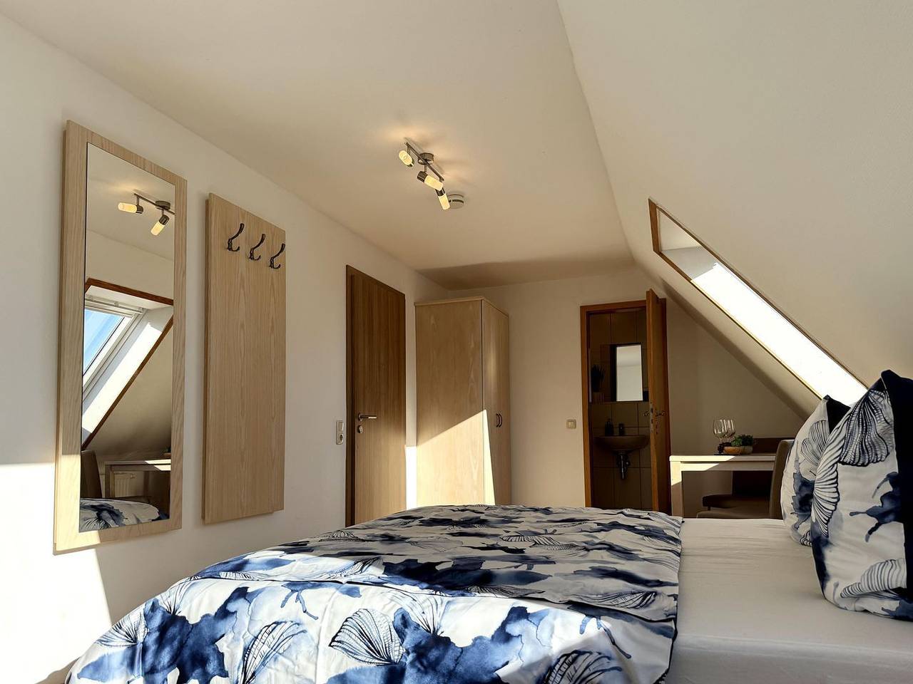 Ganze Wohnung, Komfortables Studio in der Pension vorm Darß in Neu Hirschburg, Ribnitz-Damgarten