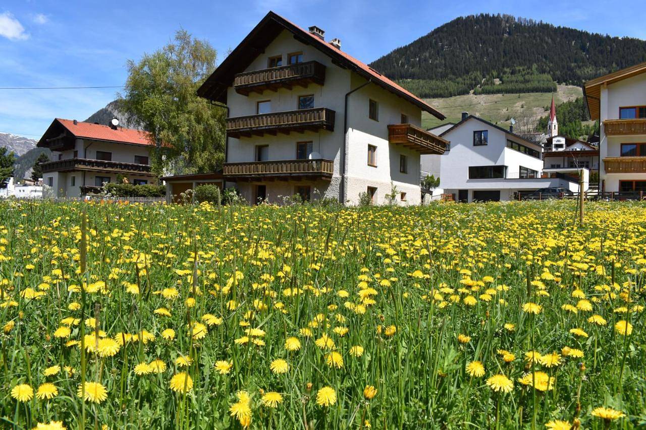 Double Room with Balcony in Nauderer Berge, Nauders