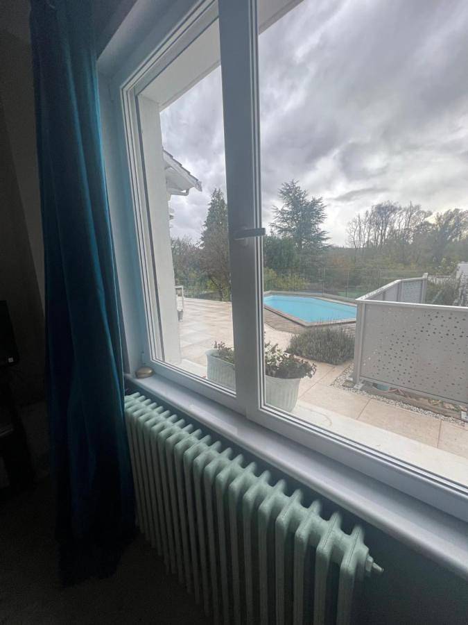 Gîte pour 2 personnes, avec jardin ainsi que jacuzzi et piscine à Auxi-le-Château - 4