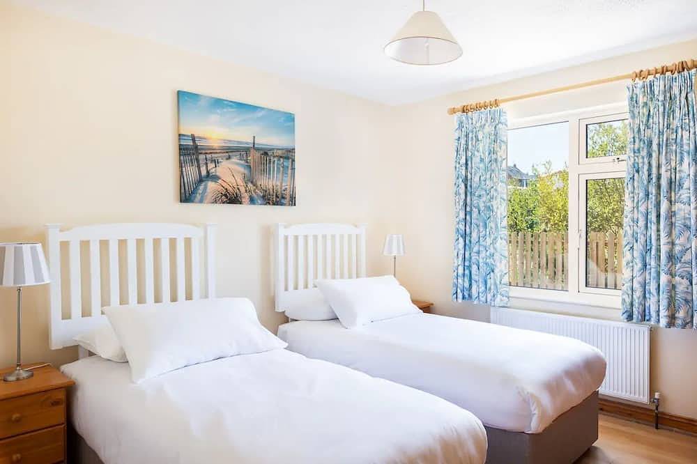 An Rua (500m to Lahinch Beach), An Rua - 15 min walk to Lahinch Golf Club in Lahinch, County Clare