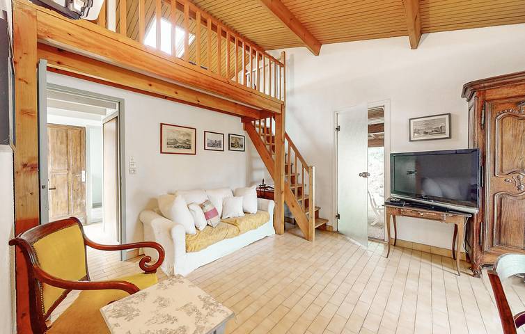 Location de vacances pour 7 personnes, avec jardin et terrasse, animaux acceptés à Saint-Georges-de-Didonne - 3