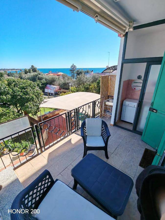 Ferienhaus für 4 Personen, mit Balkon und Terrasse sowie Ausblick