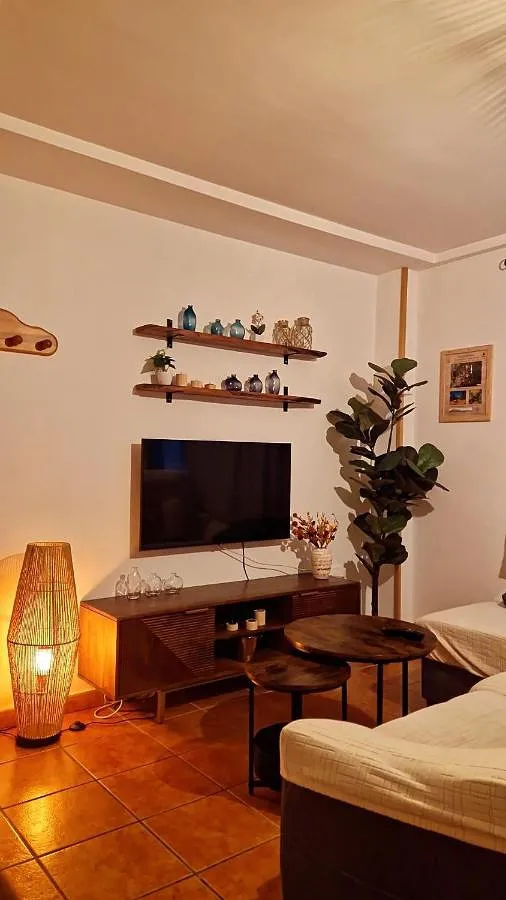 Casa de vacaciones para 8 personas, con piscina además de vistas y balcón - 1
