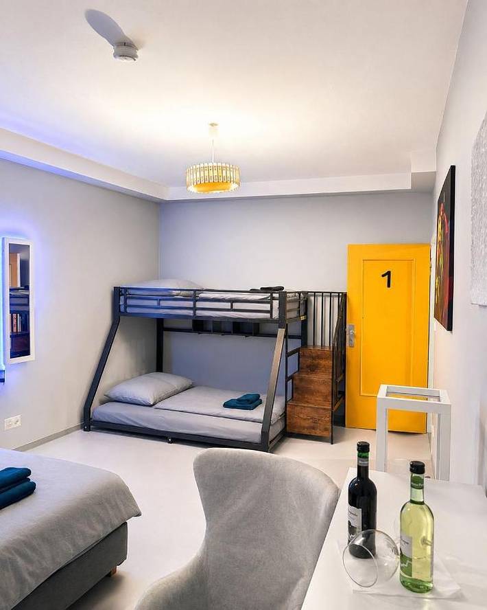 Ferienwohnung für 4 Personen, mit Balkon und Ausblick in Neukölln Berlin - 4