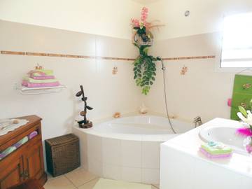 Gîte pour 4 Personnes dans Petite-Île, Île de la Réunion, Photo 3