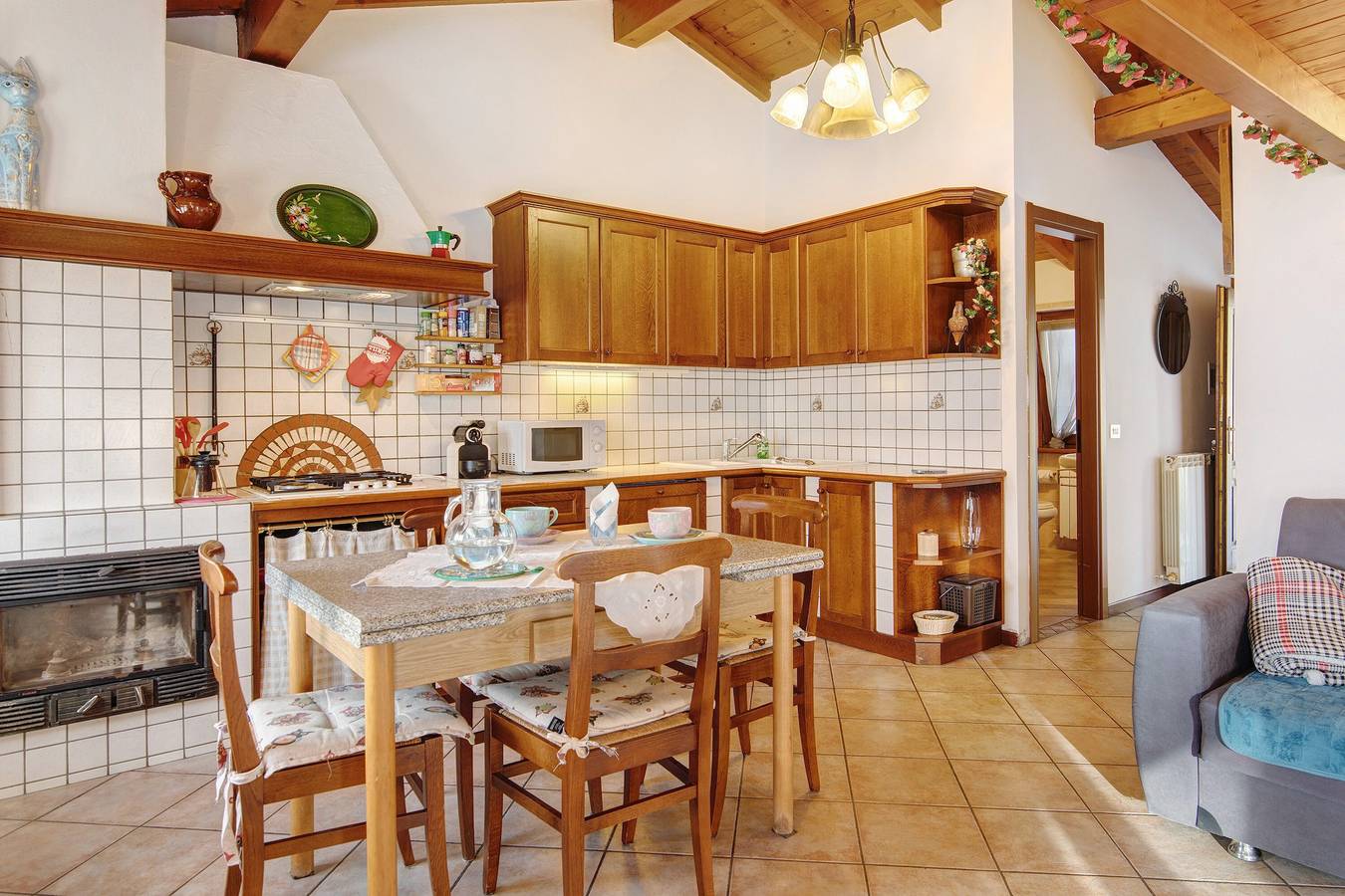 Ferienhaus 'Grace House' mit Bergblick, Gemeinschaftsterrasse und Wlan in San Fedele Intelvi, Centro Valle Intelvi