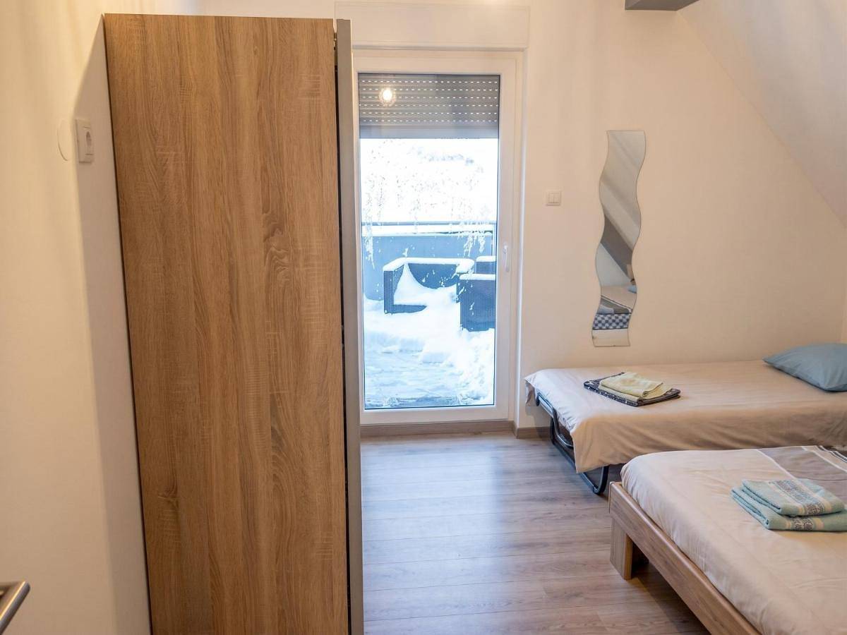 Ganze Wohnung, Appartement charmant à Lohr + 60 m² + terrasse et jardin in Lohr, Region Saverne