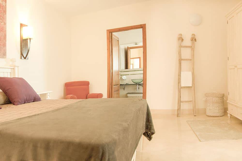 Maison rurale dans un environnement totalement naturel avec Wifi et piscine in Calonge (Majorque), Santanyí
