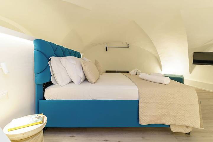 Appartamento intero, Suite elegante nel centro di Catania, a due passi dal mare in Catania, Catania e dintorni