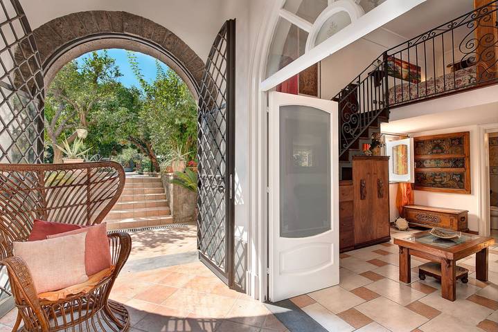 Apartamento entero, Domus Mariae in Meta, Provincia de Nápoles