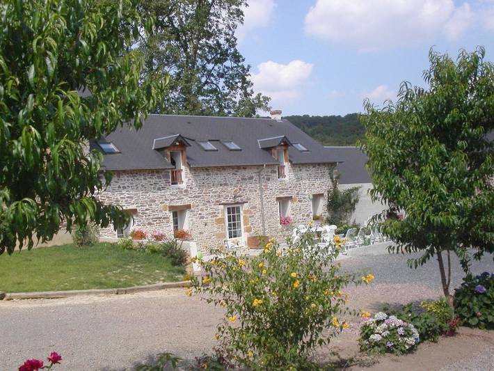 Alojamiento y desayuno para 19 personas, con jardín y vistas - 1