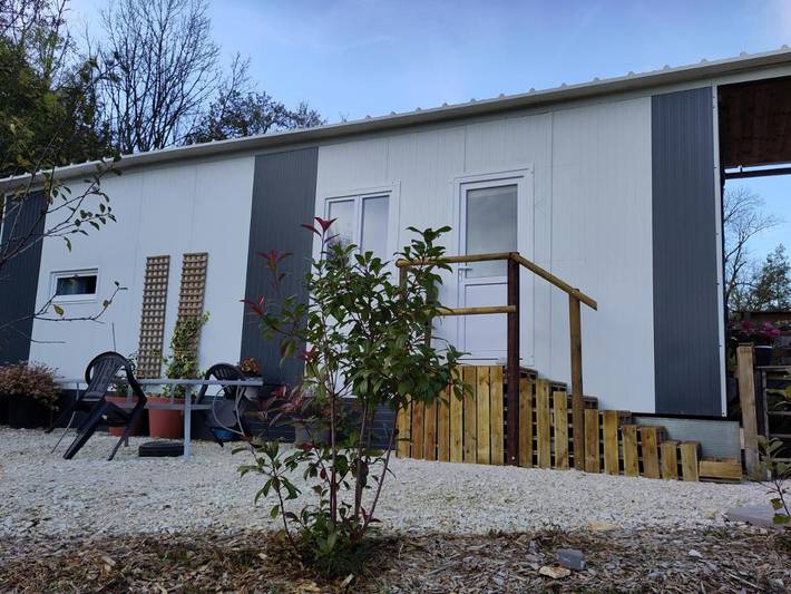 Maison de campagne pour 2 personnes, avec jardin et vue dans Chamarandes-Choignes