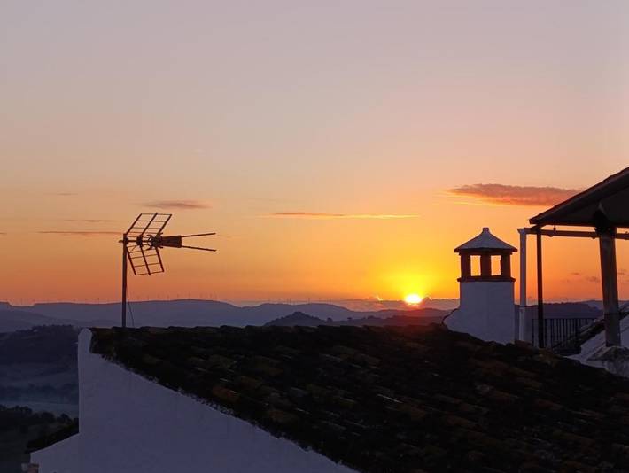Chalet para 8 personas, con piscina además de balcón y vistas en Campo de Gibraltar - 3