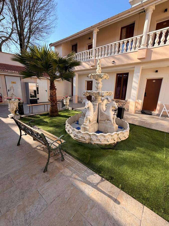 Hôtel pour 2 personnes, avec Jacuzzi ainsi que Terrasse et Sauna à Saint-Denis