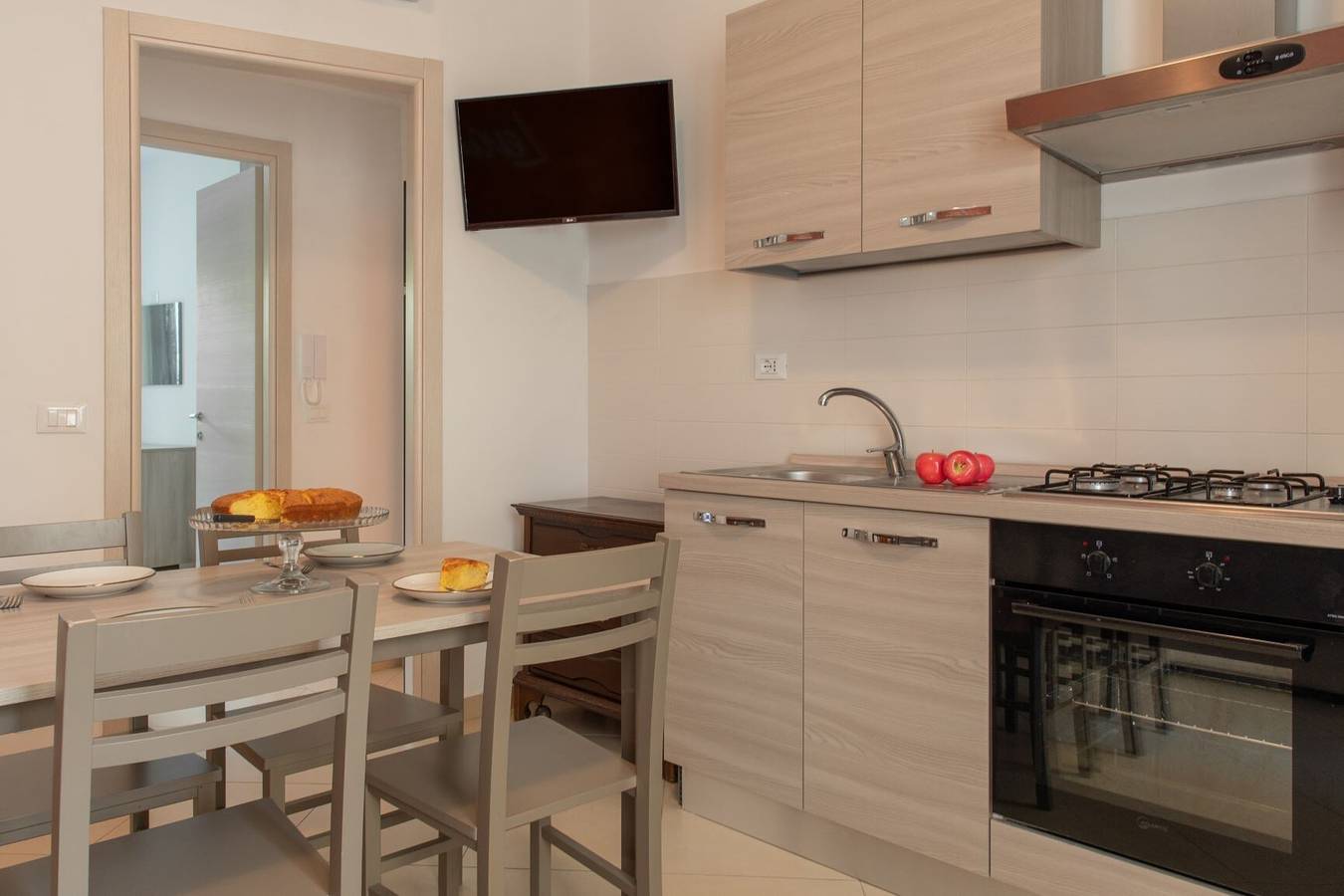 Apartamento entero, Apartamento 'Levante' con Wi-Fi y aire acondicionado in Loano, Riviera di Ponente