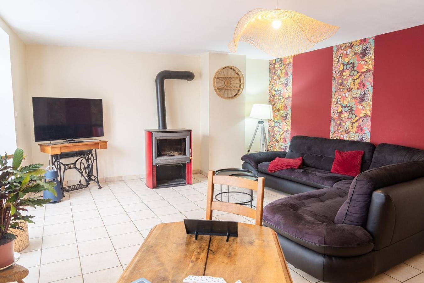 Gîte für 10 Personen mit Whirlpool in Bourgs sur Colagne, Mende und Umgebung