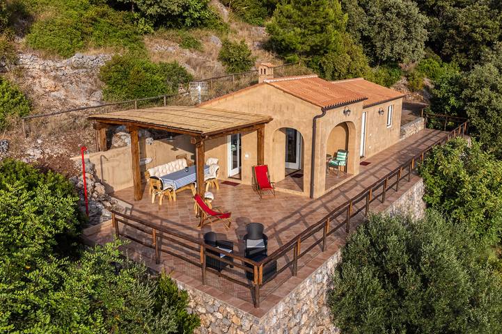 Location de vacances pour 4 personnes, avec vue et terrasse dans Basilicate - 2
