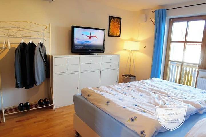 Ganze Wohnung, Fewo Schönwetter - Mitte in Weßling, Landkreis Starnberg