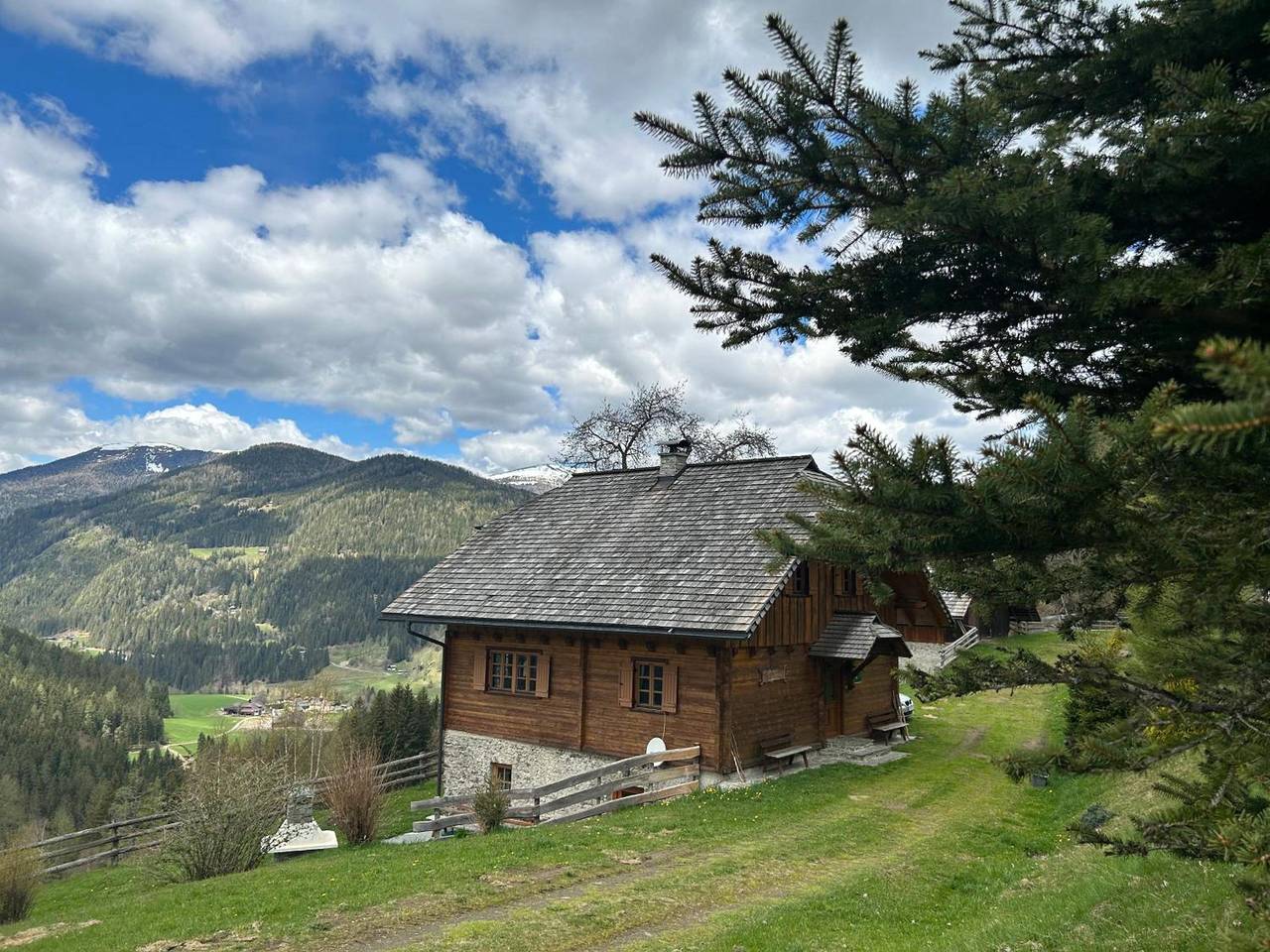 Hütte 'Preisöxlhütte' mit Bergblick, privater Terrasse und Wlan in Metnitz, Mittelkärnten
