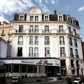 Hôtel pour 4 personnes, avec jardin et vue, animaux acceptés dans Thermes Henry Chatel Guyon