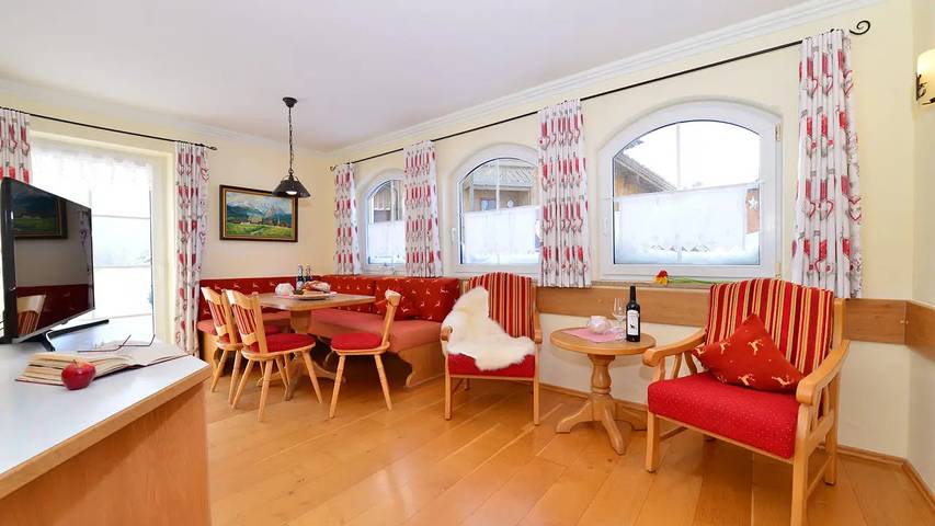 Ferienwohnung für 4 Personen, mit Sauna und Garten sowie Balkon in Oberjoch - 3