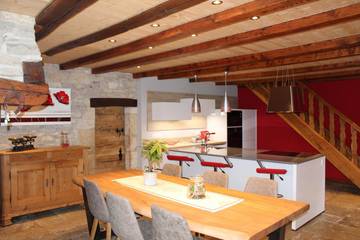 Gîte pour 4 personnes, avec jardin et terrasse dans Montgesoye