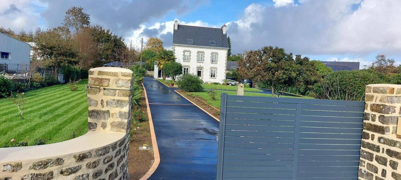 Appartement entier, One-Bedroom Apartment in Pluguffan, Région de Quimper