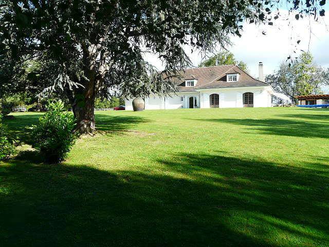 Location de vacances pour 2 personnes, avec jardin et piscine dans Saint-Amand-Montrond - 4