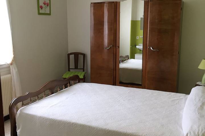 Location de vacances pour 6 personnes, avec terrasse et jardin à Prades - 3