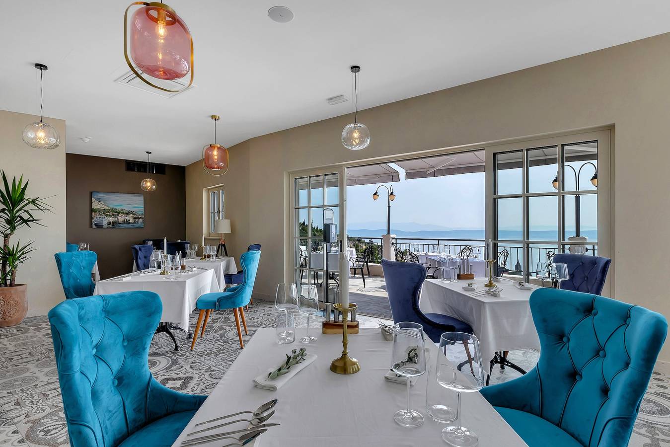 Apartamento vacacional entero, Hotel Nature's Retreat, Deluxe Doppelzimmer mit Balkon und Meerblick in Podgora, Rivera de Makarska
