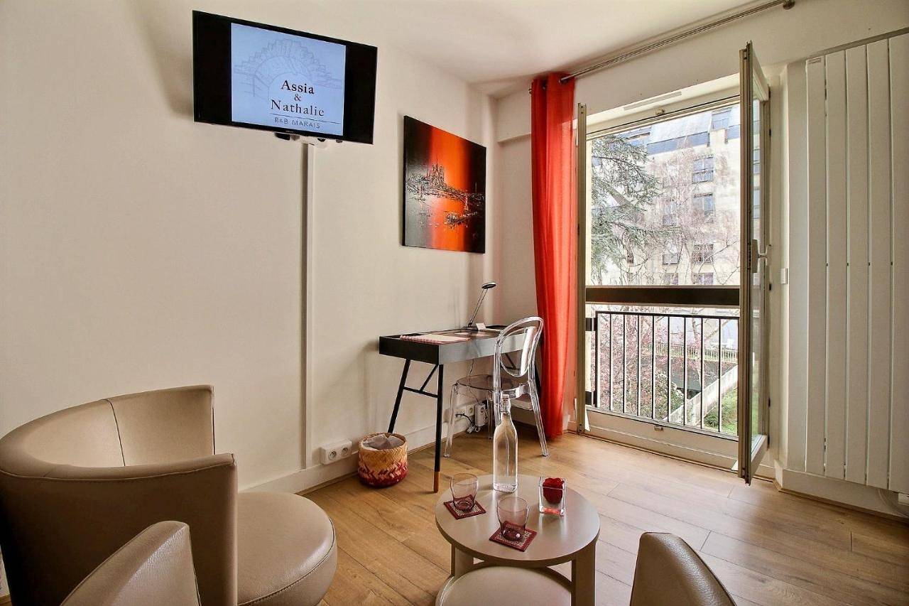 Queen Room in 3e arrondissement, Paris