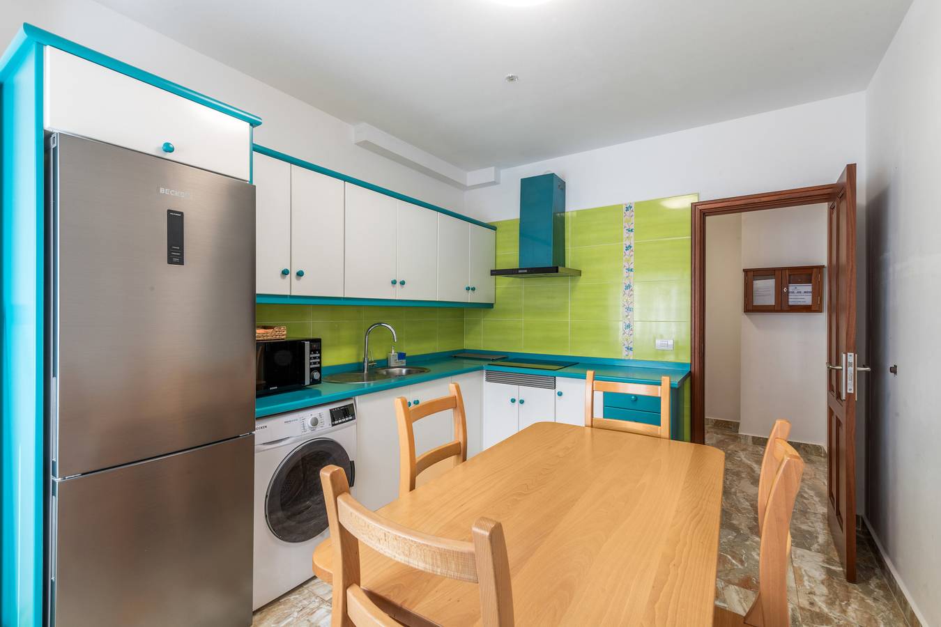 Apartamento entero, Apartamento 'Lujan 6f Entre Sueños Y Realidad' con vistas al mar, Wi-Fi y aire acondicionado in San Juan de Puntallana, La Palma Norte