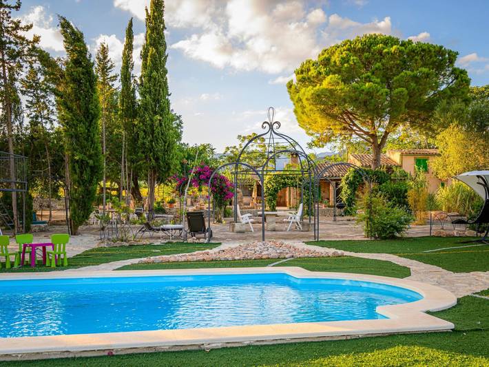 Casa rural para 6 personas, con piscina y jardín en Santa María del Camino - 2