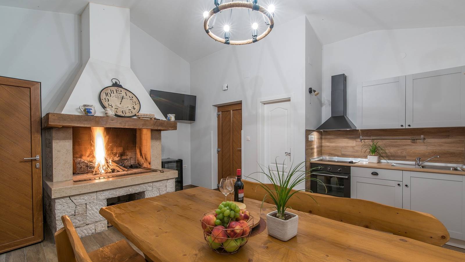 Modern Villa Anima with swimming pool in Pazin, Istrie centrale