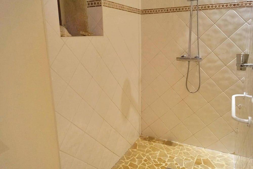 Stunning home in Ruffey Les Beaune in Ruffey-lès-Beaune, Beaune region