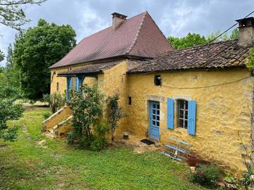 Gîte pour 4 personnes, avec terrasse et vue, animaux acceptés à Sagelat