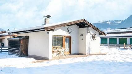 Bungalow für 4 Personen, mit Garten in Tirol