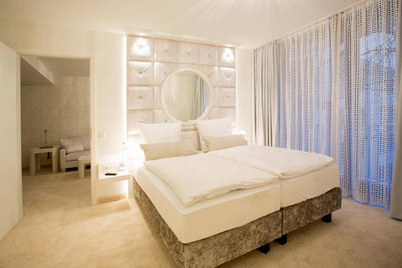 Business Double Room in Waldkirch, Forêt-Noire du Sud