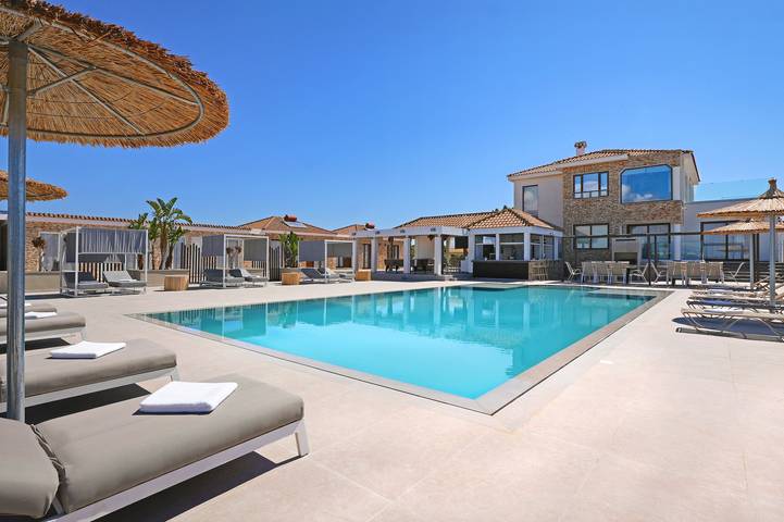 Villa pour 22 personnes, avec Balcon/Terrasse et Vue à Chypre