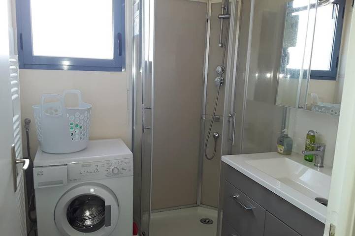 Gîte pour 2 personnes, avec jardin dans Plage du Ruguel - 4