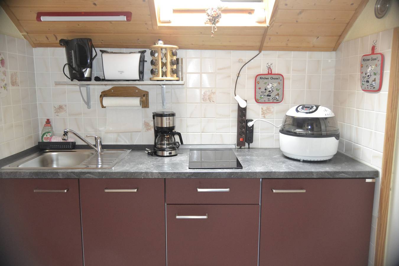 Ganze Wohnung, Ferienwohnung 'Haus Moser - Fewo 2' mit Gemeinschaftsterrasse, Gemeinschaftsgarten und Wlan in Eschau, Mainviereck