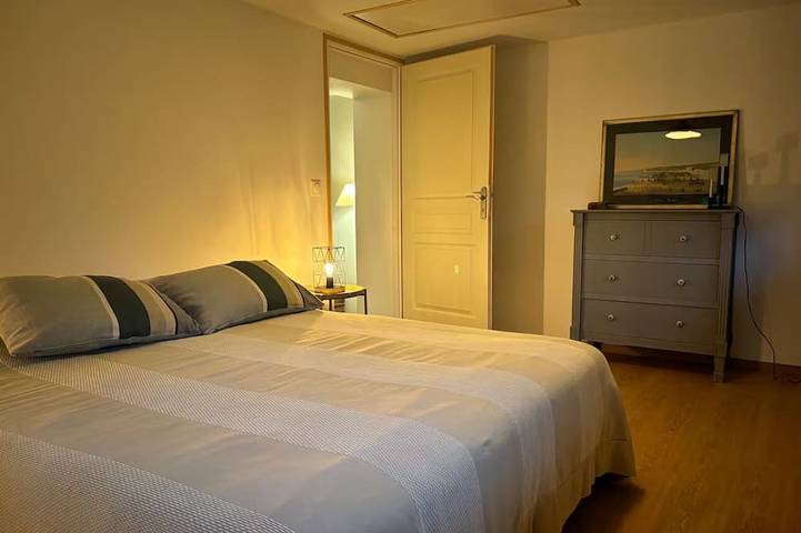 Location de vacances pour 8 personnes dans Sylvains-les-Moulins - 2