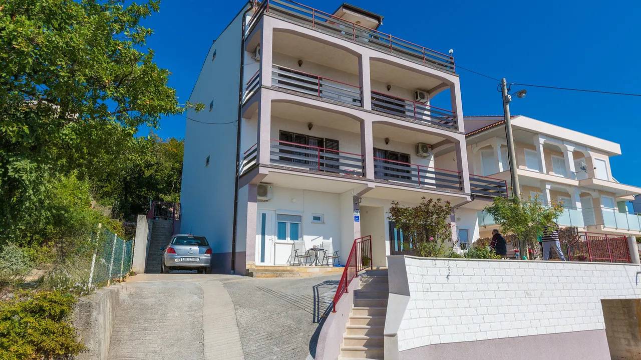 Appartamento vacanze a Kvarn a partire da 101€ a notte